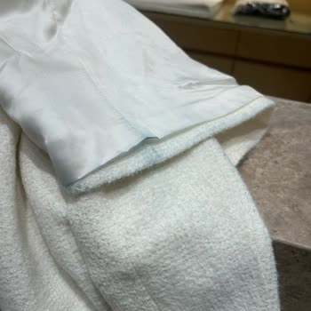 Network Kayseri Mağazasında Ayıplı Denim Pantolon Çekete Ve Çantaya Boya Çıkararak Mağduriyet