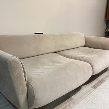 Erken Çökme Sorunu Yaşanan Üçlü Koltuklar İçin Ücretsiz Onarım Talebi