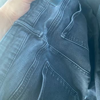 Mavi Kot Pantolonun Erken Renk Açması Ve Kullanıcı Hatası İddiasına Karşı Değişim Talebi