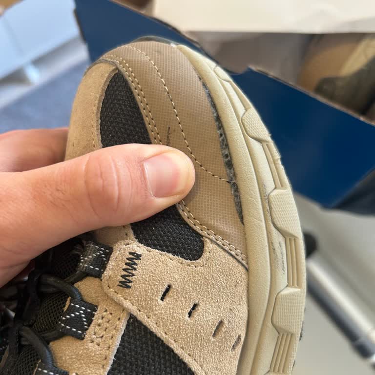 Garanti Talebine Rağmen Ayıplı Skechers Ayakkabı Aynı Şekilde Geri Döndü