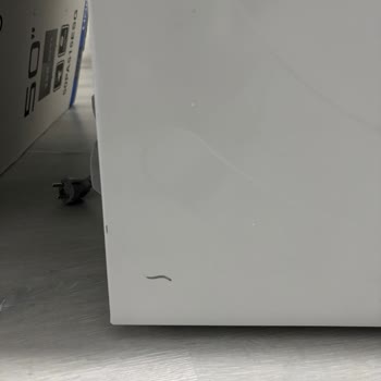 Teslimat Sırasında Çizik Gelen Kurutma Makinesi İçin Tam Değişim Talebi