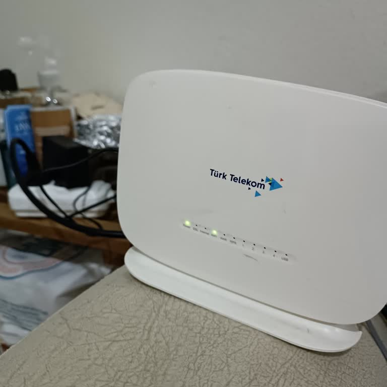 Sebepsiz İnternet Kesintisi Ve Acil Çözüm Talebi