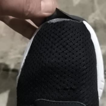 Reebok Ayakkabısı 5 Ayda Yırtıldı Ve Değişim Reddi