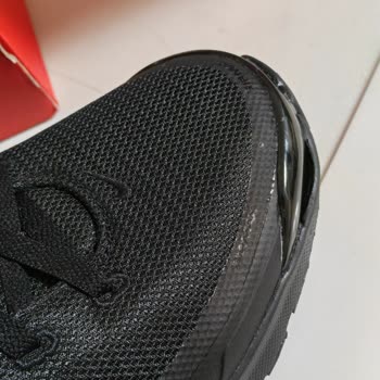 FLO Ayakkabısının Açılması Ve Mağaza Personelinin İade Talebini Reddetmesi