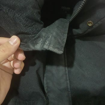 Üretim Hatası Olan Yelekte Tekrarlayan Sökülmeler Ve Değişim Reddi