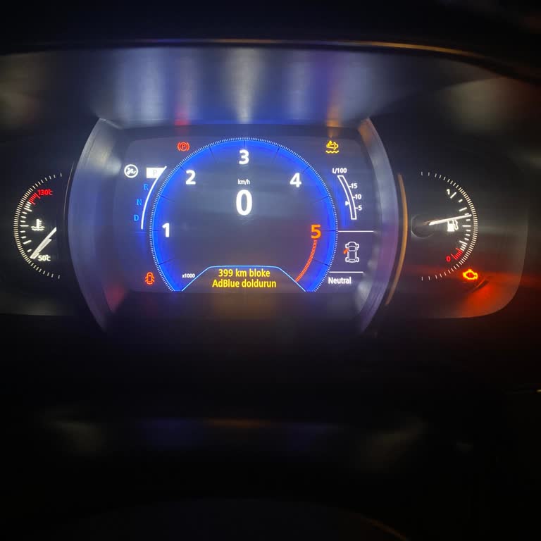Renault Megane AdBlue Uyarısı Ve Yazılım Hatası Nedeniyle Aşırı Ücret Talebi