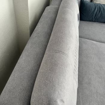 Bellona L Koltuğunda Çökme Ve Renk Değişimi; Servis Yetersizliği