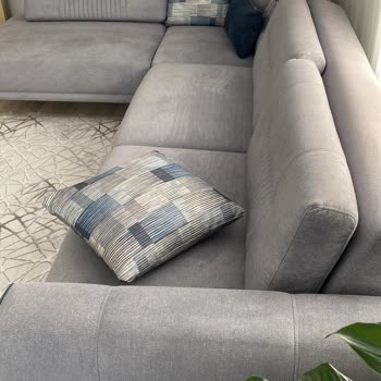 Bellona L Koltuğunda Çökme Ve Renk Değişimi; Servis Yetersizliği