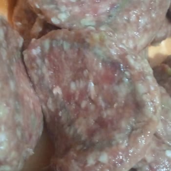 Sağlık Endişesi: Bozuk Köfte Ve İade Reddi