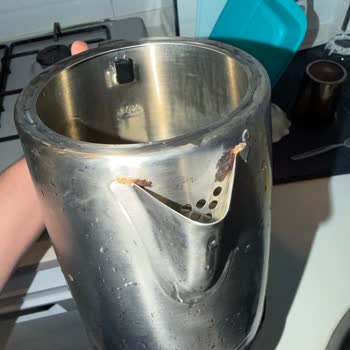 Paslanan Inox Çay Makinesinin İade Ve Değişim Talebi