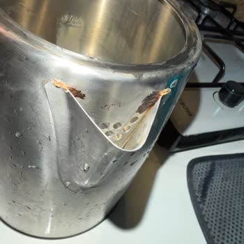 Paslanan Inox Çay Makinesinin İade Ve Değişim Talebi