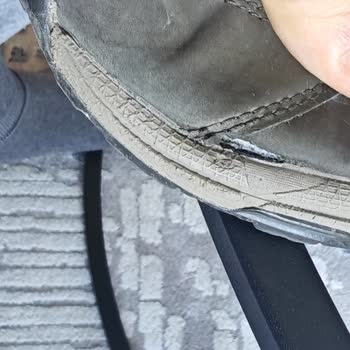 ASICS Gel-Venture 6 Gore-Tex Shoes Torn And Not Waterproof After 3 Months