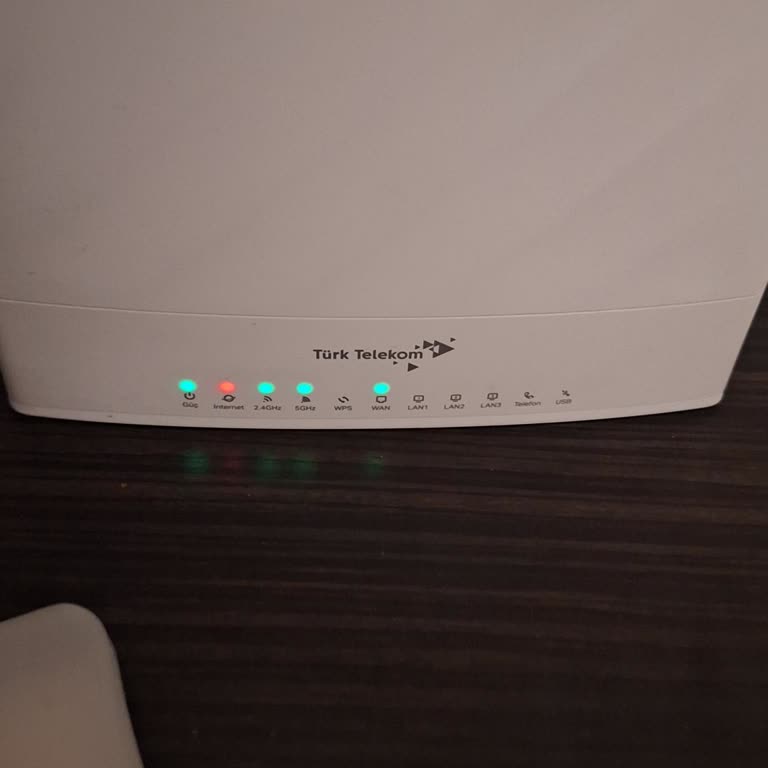 İnternet Kesintisi Çalışmamı Aksattı Ve Müşteri Hizmetinden Yanıt Gelmedi