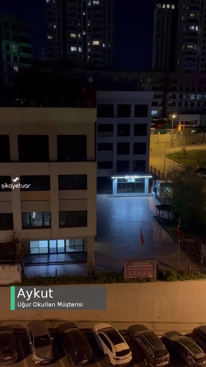 Bahçeşehir Uğur Okulları Yangın Alarmı Veriyor, Kimse İlgilenmiyor! videonun kapak resmi