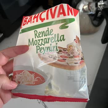Küflü Mozzarella Peyniri Satın Alındı Ve Sağlık Riski