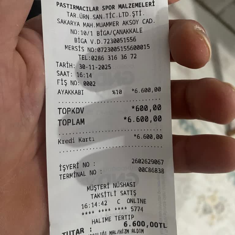 Skechers Ait Envoy Ayakkabısının Burun Kısmı Açıldı, Müşteri Hizmetleri Çözüm Sunmadı