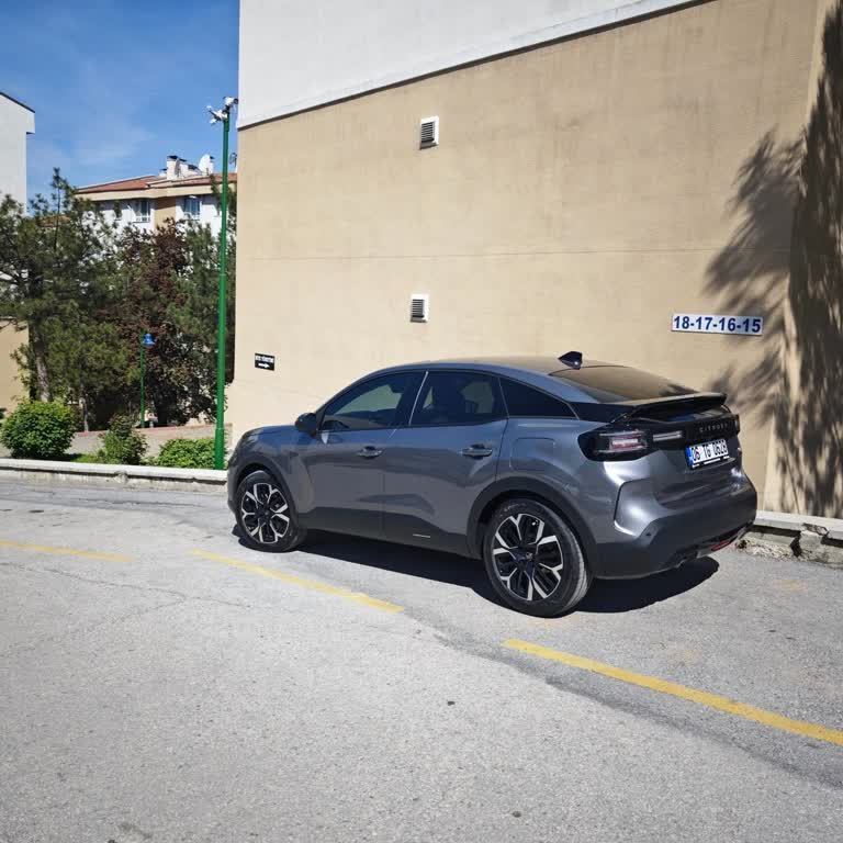 Yeni Citroen C4 Max’te Krom Egzoz Difüzörü Eksikliği Ve Açıklama Talebi
