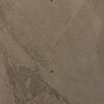 Etili Mezo Bej Seramikte Kısa Sürede Oluşan Delikler Ve Bozulmalar