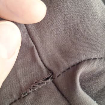 Ayıplı Takım Elbise Ve Yetersiz Tazminat Teklifi