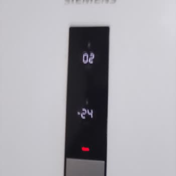 Siemens Buzdolabı Arızası Ve Hatalı Servis Nedeniyle 22.000 TL Zarara Uğradım