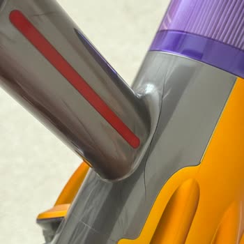 Dyson V12 Halı Başlığı Çabuk Kırılıyor, 6 Bin TL Servis Ücreti Talebi