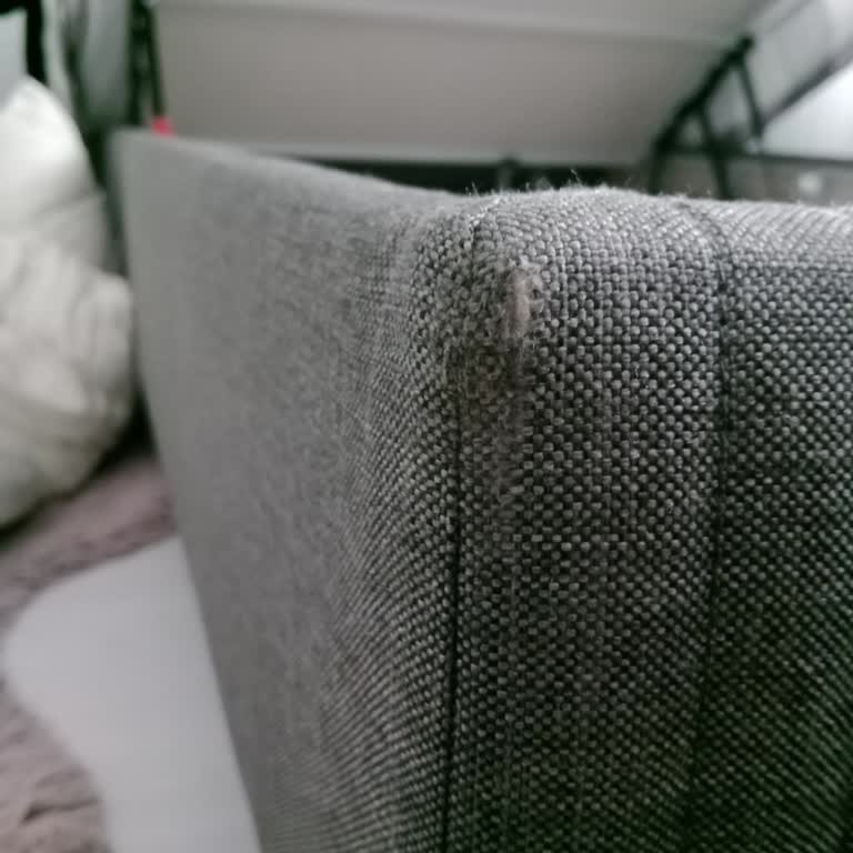 Wool Sense Baza Başlık Setinde İlk Gelen Yırtık İçin Değişim Talebi