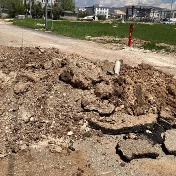 Kırılan Gider Borusu Onarılmadı, Çevre Ve Sağlık Riski Oluşturuyor