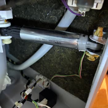 Beko N9125 Çamaşır Makinesi Amortisör Parçası Bulunamadı, Çözüm Talebi