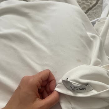 Az Kullanımda Tişörtte Tüylenme Ve Pamuklanma, Ayıplı Ürün