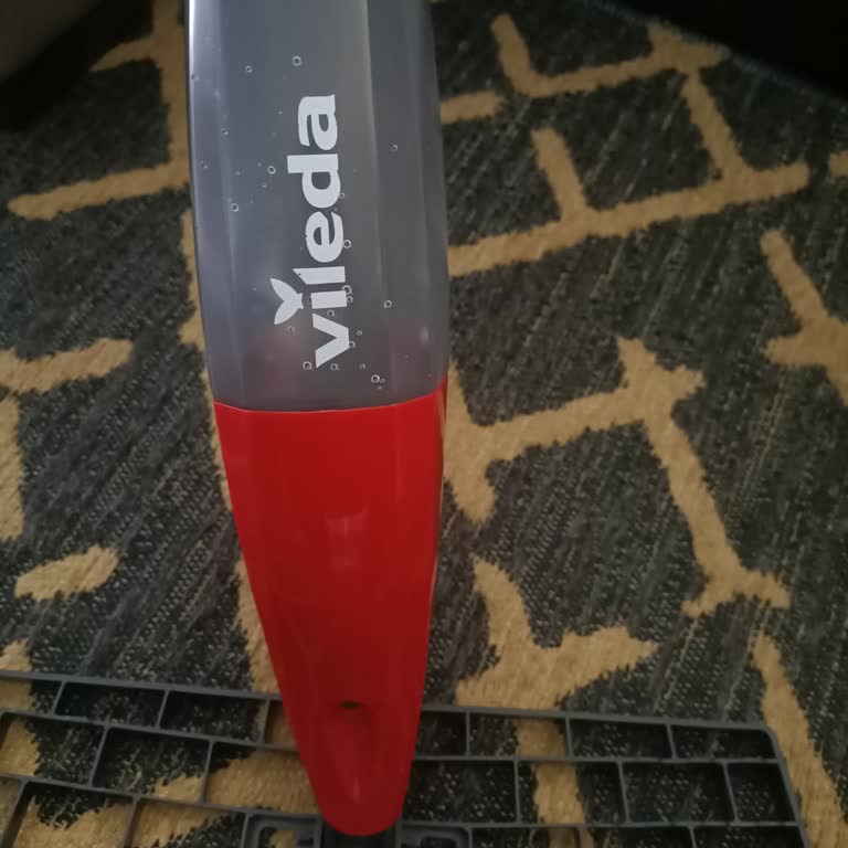 Vileda Sprey Mopun Su Püskürtme Mekanizması Arızalı, Yenisi İsteniyor