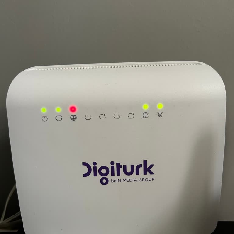 Gün Boyu Kesintili İnternet Bağlantısı Ve Cevapsız Teknik Servis Talebi