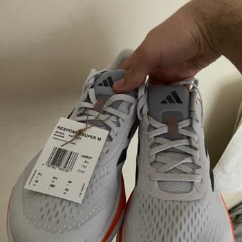 Yanlış Ürün Rengi İki Kez Gönderildi, İade Talep Ediliyor