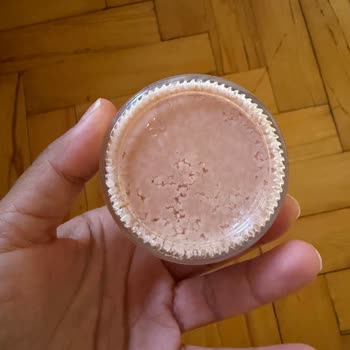 Jowe Kaş Şekillendirici Wax'ta Küflenme Sorunu