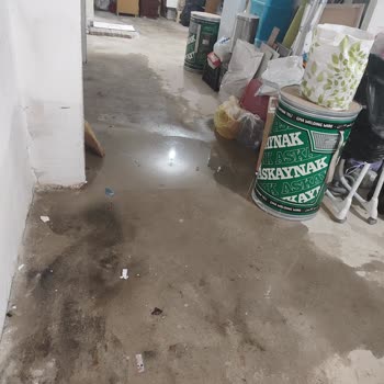 ASKİ'nin Yeraltı Suyu Açıklamasına Rağmen Bina Temelinde Şebeke Suyu Kaçağı