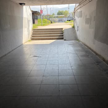 Osmangazi Botanik Park Alt Geçidindeki Asansörlerin Arızası Engelliler İçin Tehlike