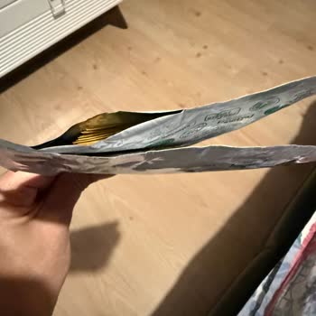 İdefix'ten Aldığım Sağlık Bandı Paketi Açık Ve Eksik