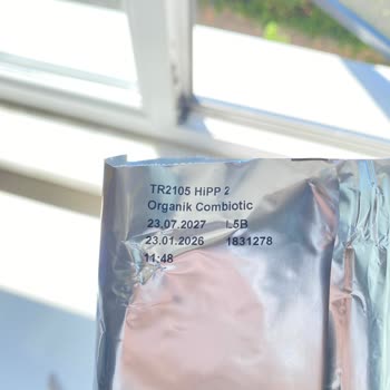 Hipp Organik Devam Sütü Kutusunda Delikler Ve Bebeğin Sağlığı Tehlikede