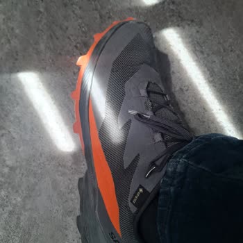 Gore-Tex Salomon Ayakkabıda Kısa Sürede Burun Çatlakları Ve Garanti Talebi
