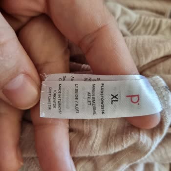 Penti Emzirme Atletinde Hızlı Renk Değişimi Ve Küflenme Şikayeti