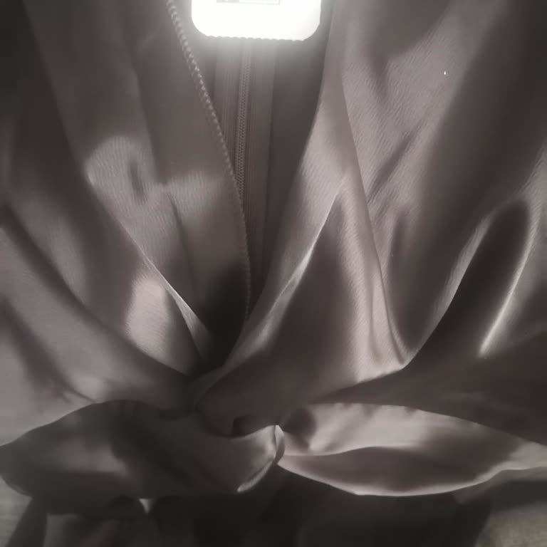 Kalitesiz Dikiş Ve İade Reddiyle Memnuniyetsizlik