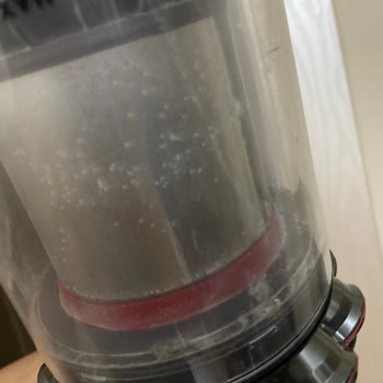 Dyson V10+ Emici Gücü Düşük Ve Hazne Kapağı Kırıldı