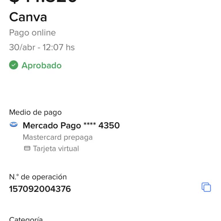 Solicito reembolso por cobro de suscripción no deseada a Canva