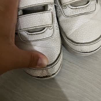 Kısa Sürede Yıpranan Adidas Ayakkabı Ve Mağazanın Olumsuz Tutumu