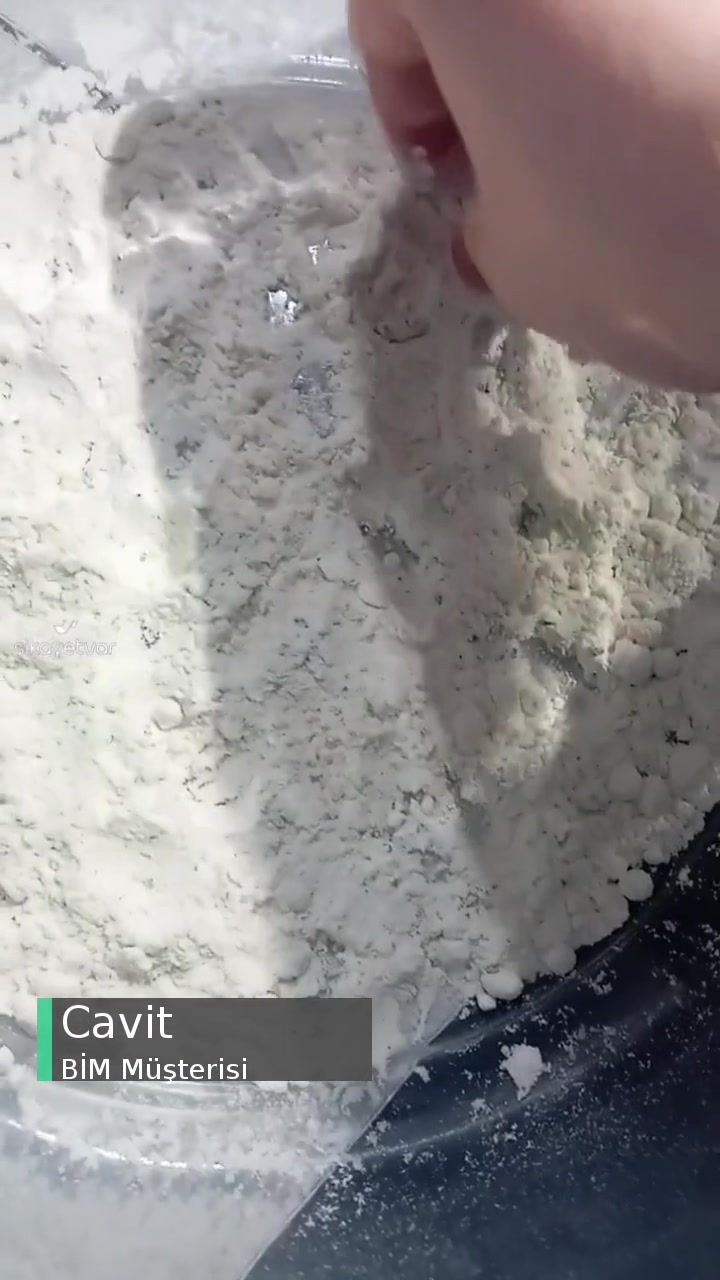 BİM Unun İçinden Çıkanlar videonun kapak resmi