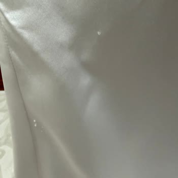 Nişanlık Elbisemde Kirli Ve Yanlış Ölçülerle Teslim Sorunu