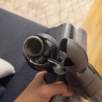 Dyson V8 Başlığım Kırıldı, Garanti Dışı Ücretli Değişim Şartı Kabul Edilemez