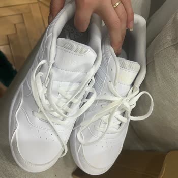 Üç Kez Yanlış Numara Gönderildi, Adidas Hoops 3.0 Bold 37,5 Ayakkabısı Çıkmadı