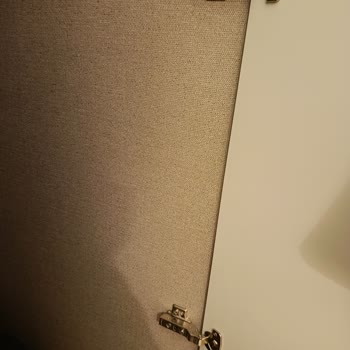 Lena 6 Kapaklı Gardıropta Menteşe Sistemindeki Plastik Stoper Problemi Ve Kalıcı Çözüm Talebi