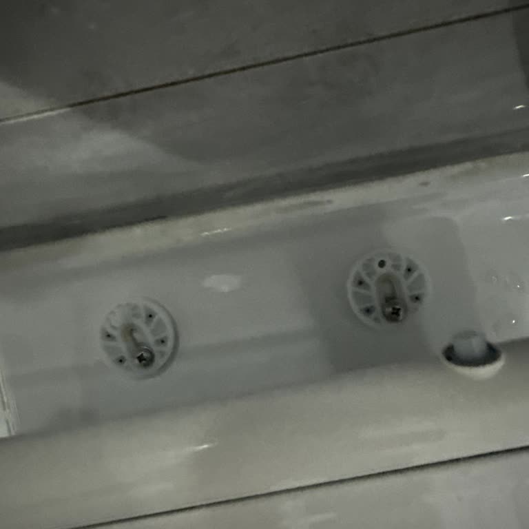 Bien Seramik Klozet Kapağı Menteşi Kırıldı Yedek Parça Bulamıyorum