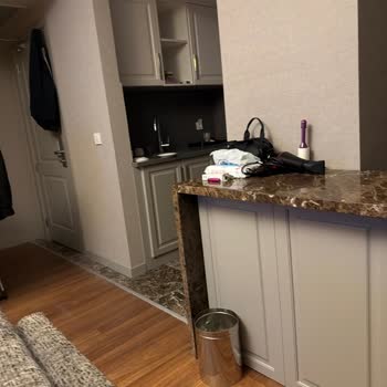 Ramada Plaza By Wyndham Konya  Asansör Çalışmaması, Kötü Koku Ve Hijyen Sorunları